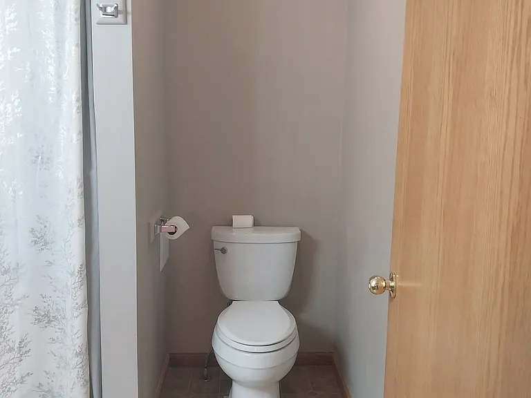 714 Willis Ave #B — Photo 15
