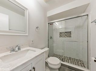 14450 Jefferson Ave APT 1E, Orland Park, IL 60462