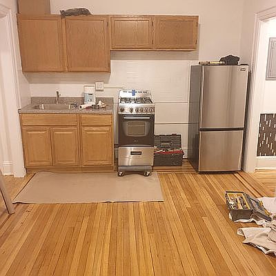 4th image of 31-15 33rd St #3