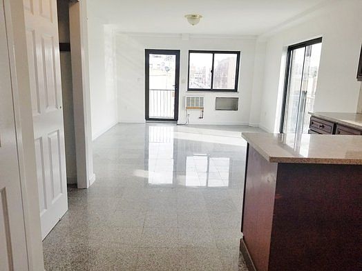1st image of 2735 21st St APT 6A