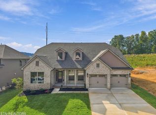 1828 Hickory Reserve Rd, Knoxville, TN 37932