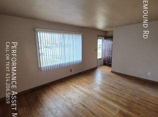 9021 W Blue Mound Rd, Milwaukee, WI 53226