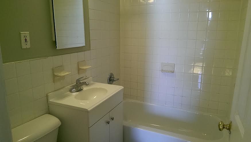2nd image of 296 New Lots Ave APT 2B