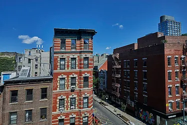 Rented by Brown Harris Stevens