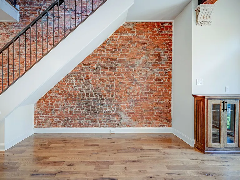 2841 W Diamond St — Photo 10