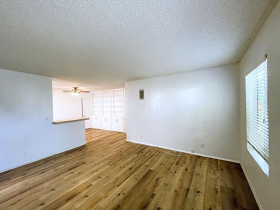 4th image of 2314 Chariton St #103-01