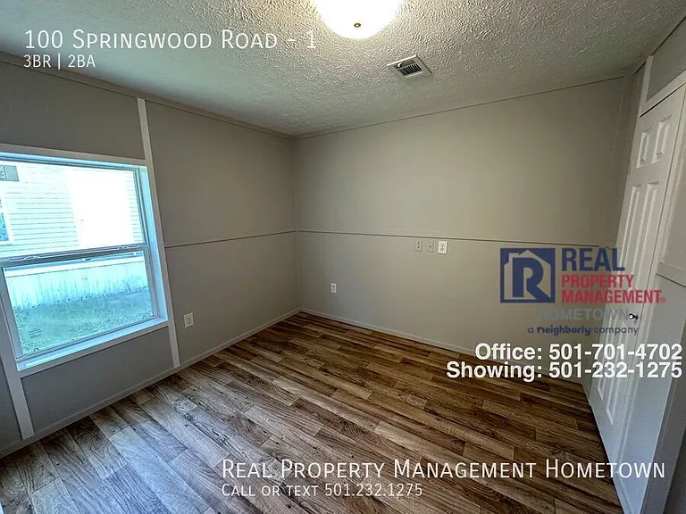 100 Springwood Rd #1 — Photo 9