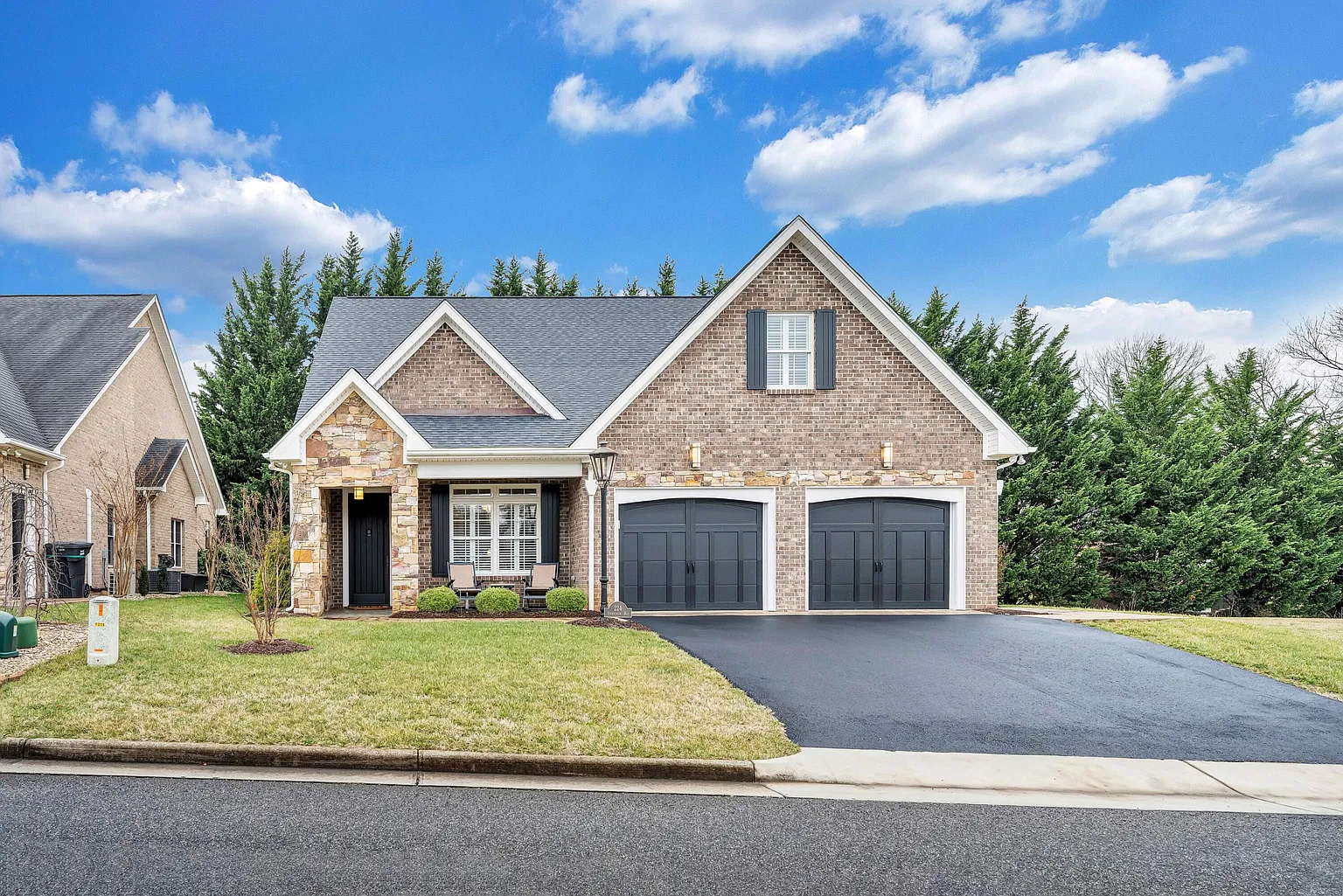 224 Stonecreek Way photo 1