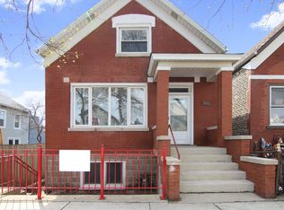1229 W 32nd St, Chicago, IL 60608