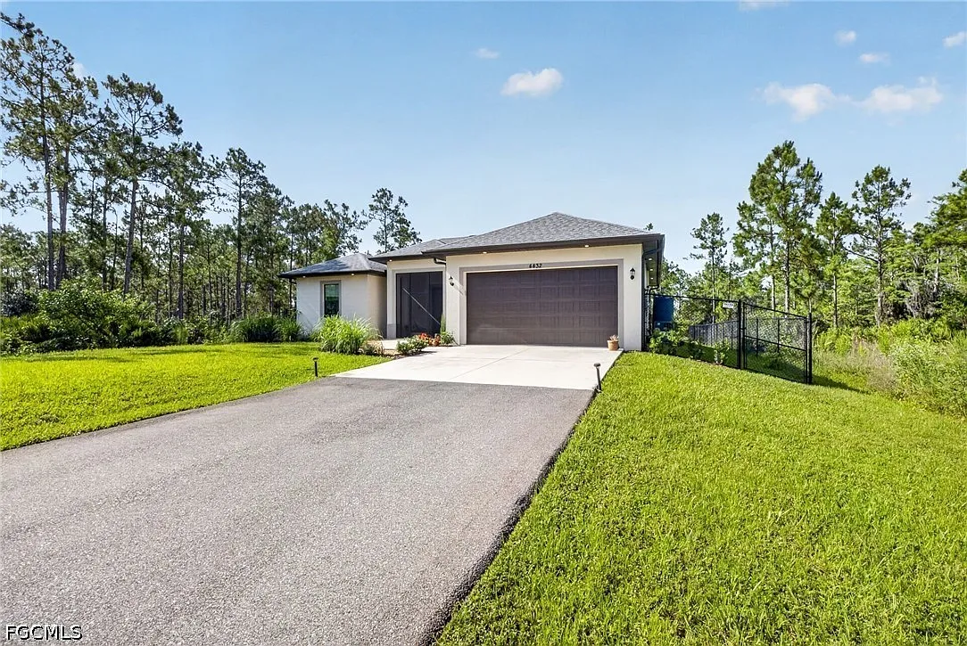 3 bed, 2.0 bath, 1509 sqft, $3,500 — Photo 4