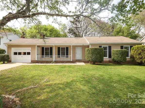 6521 Porterfield Rd, Charlotte, NC 28226