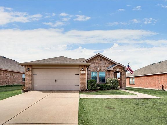 2nd image of 307 Blue Sage Dr