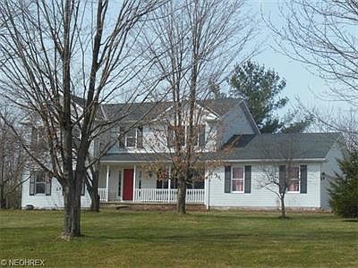 1st image of 11980 Oakwood Ln