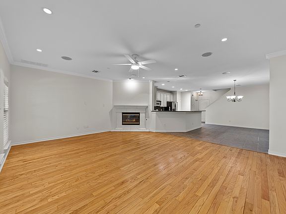 2nd image of 6717 Firenze Ln