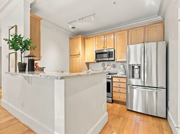 901 Canenaugh Dr APT 106, Raleigh, NC 27604
