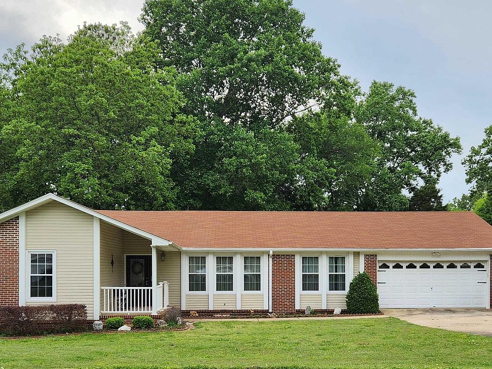 1st image of 13004 Camelot Dr SE