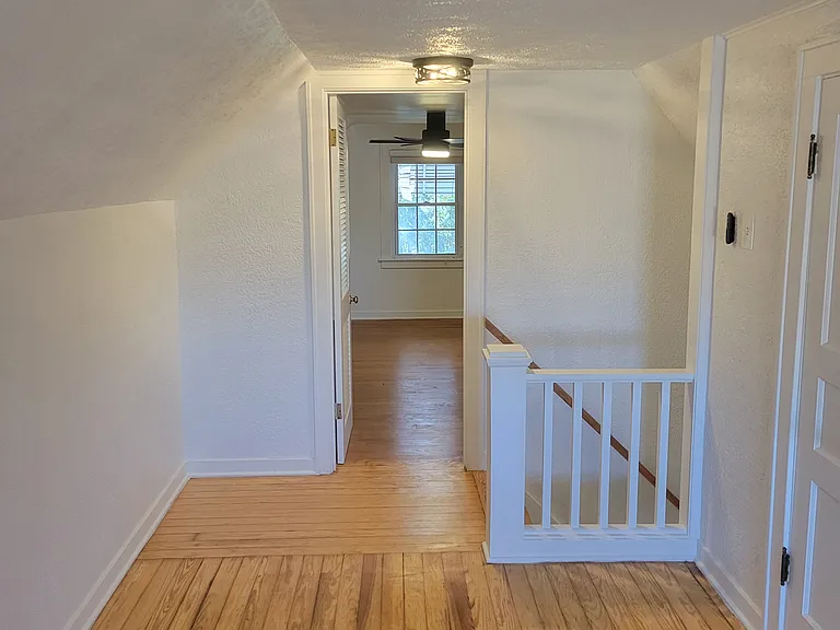2261 Ridge Rd — Photo 29