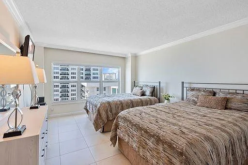 3550 Galt Ocean Dr #1805 — Photo 24