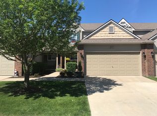 381 Newberry Ln, Howell, MI