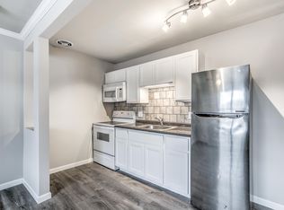 3398 High Ridge Blvd APT 8, High Ridge, MO 63049