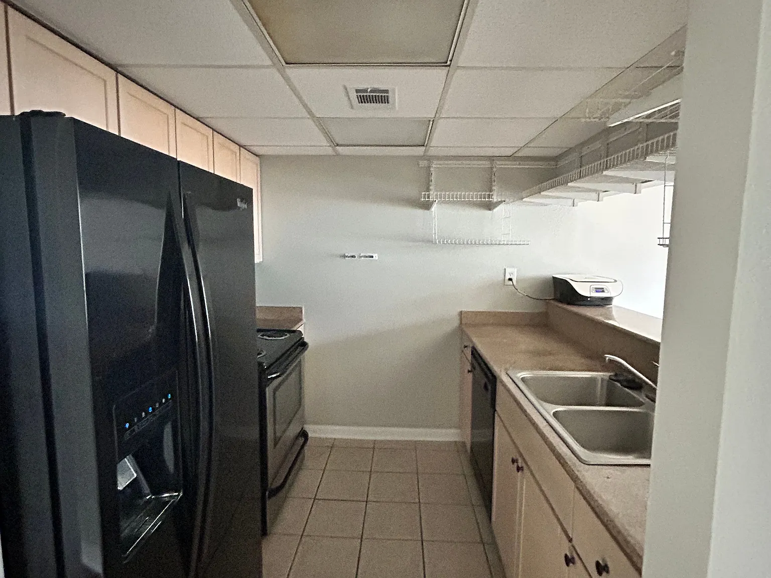 2 bed, 1.5 bath, $1,600 — Photo 2