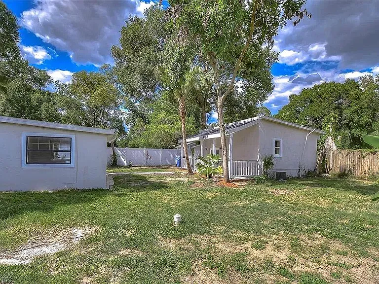 907 Dixie Maid Ln #1 — Photo 8