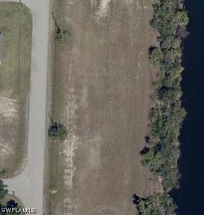 2nd image of 1825 NE 13th Ave