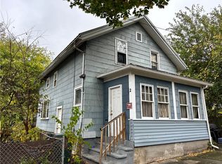 2 Malvern St, Rochester, NY 14613