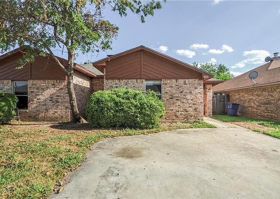 1st image of 8921 Marilyn Dr