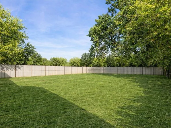 1222 E 28th St, Houston, TX 77009