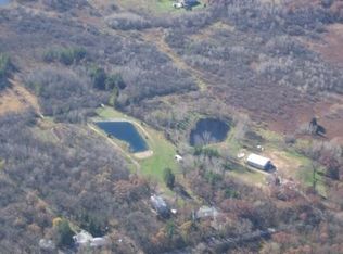 S27W33225 Morris Rd, Dousman, WI 53118