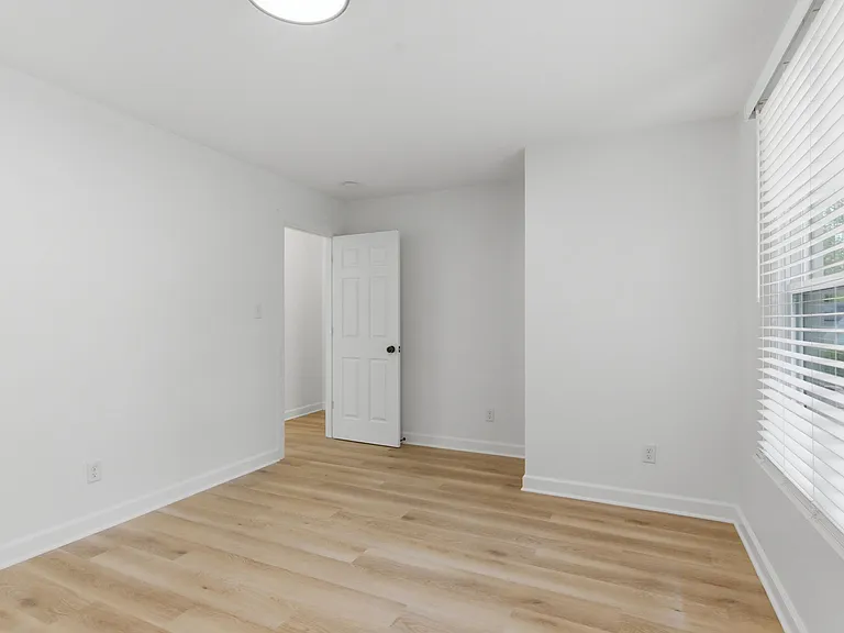 10173 Joliet St — Photo 17