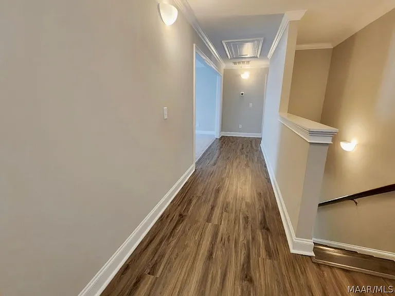 8506 Melbourne Way — Photo 10