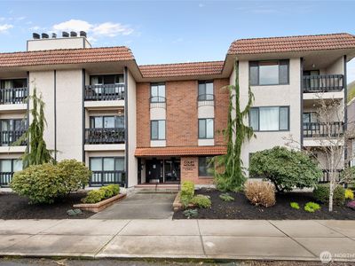 3207 Colby Avenue #203, Everett, WA, 98201