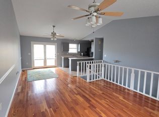 144 Back 9 Dr, Baneberry, TN 37890