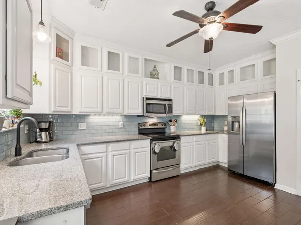3227 Dark Woods Dr, Franklin, TN 37064