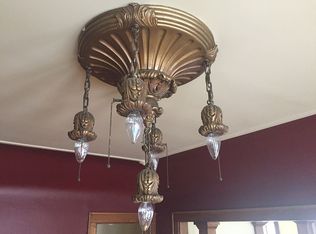 2135 N 52nd St, Milwaukee, WI 53208