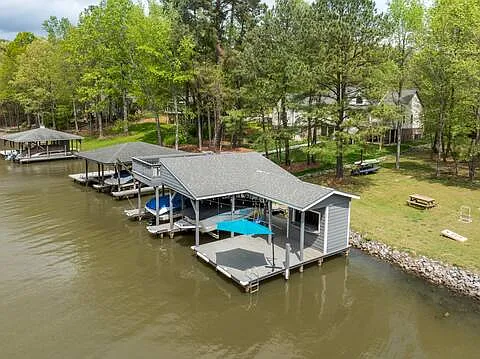 143 Persimmon Ln — Photo 16