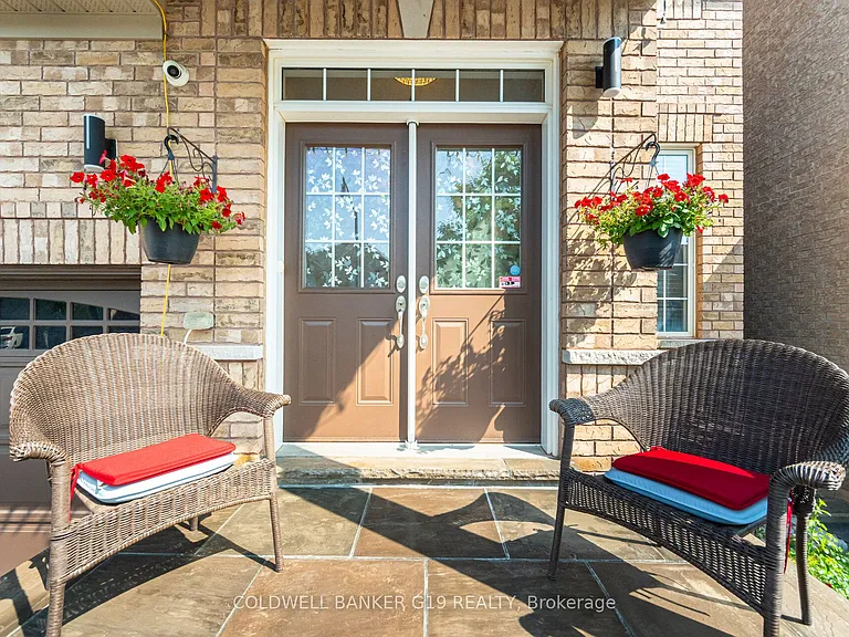 43 Midcrest Cir — Photo 6