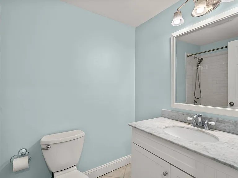 3 Devens St #2 — Photo 12