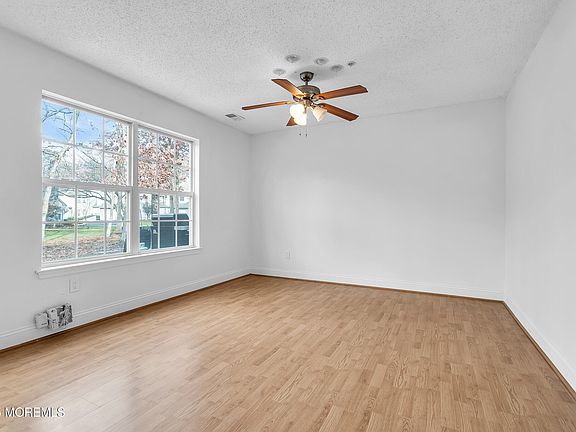 4th image of 2703 Greenspire Court