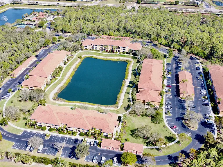 1820 Florida Club Cir #CIRCLE2210 — Photo 46