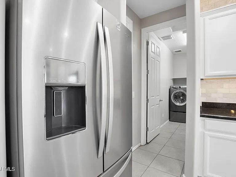17766 W Granite View Dr — Photo 38