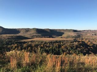 37 Lubert Dr, Vicco, KY 41773