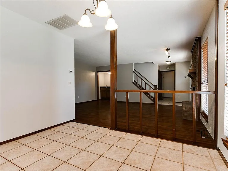 4018 NW 68th St — Photo 26