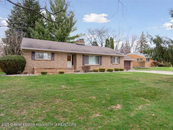 4418 Mar Moor Dr, Lansing, MI 48917