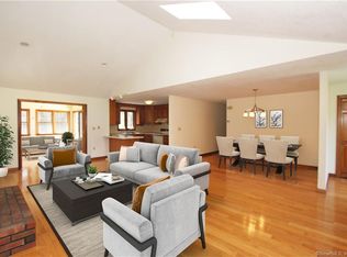 192 Oldefield Farms, Enfield, CT 06082