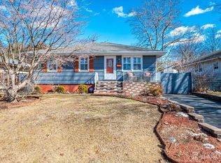 75 Garden St, Edison, NJ 08817