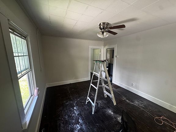5th image of 1297 Bolton Rd NW #C