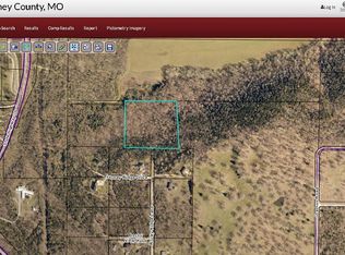 Rocky Knoll Est, Kissee Mills, MO 65680